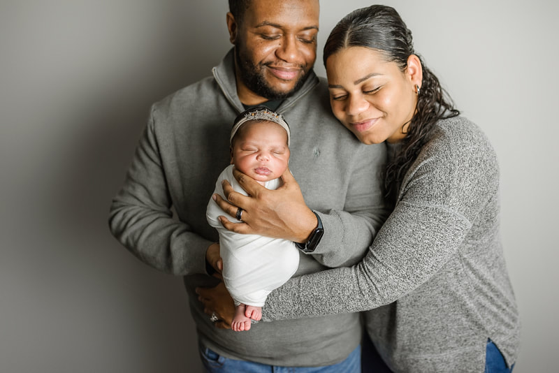 Newborn + Parents Photos in Memphis, TN.
Sarah Morris Photography